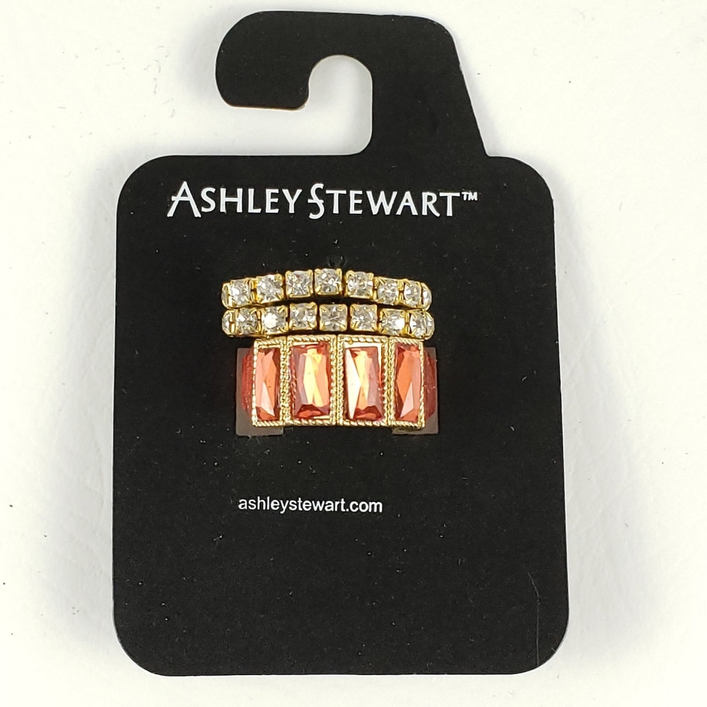 🌻 Ashley Stewart Gold Tone Stretch Ring